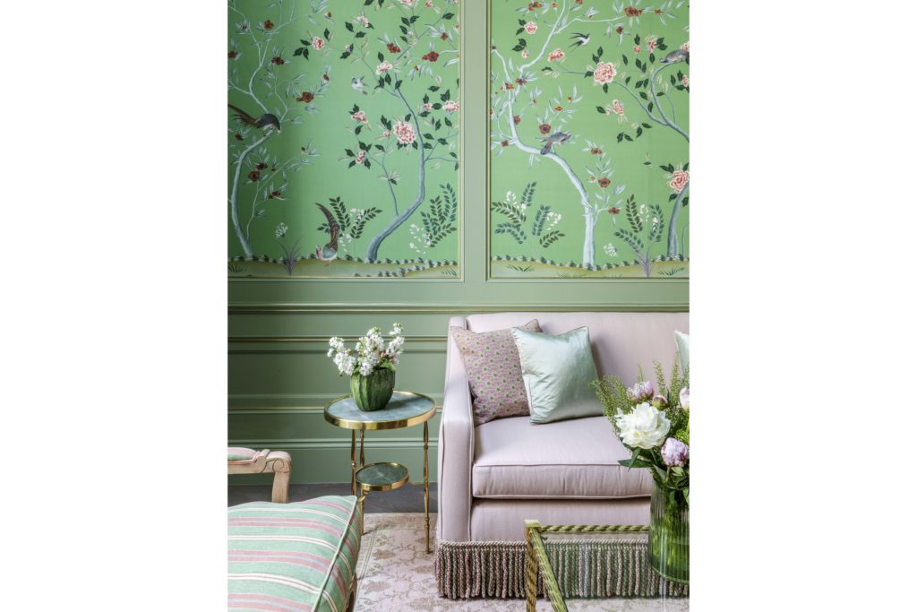 Blyth Collinson pink and green room in Chelsea project