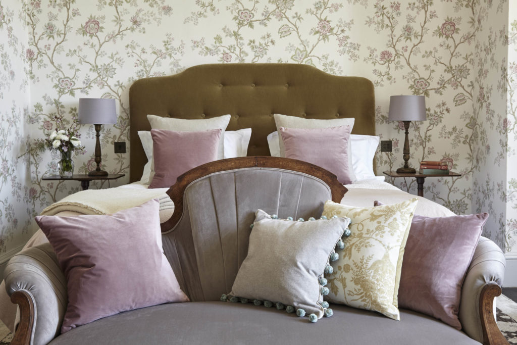 Goodnestone park pink bedroom
