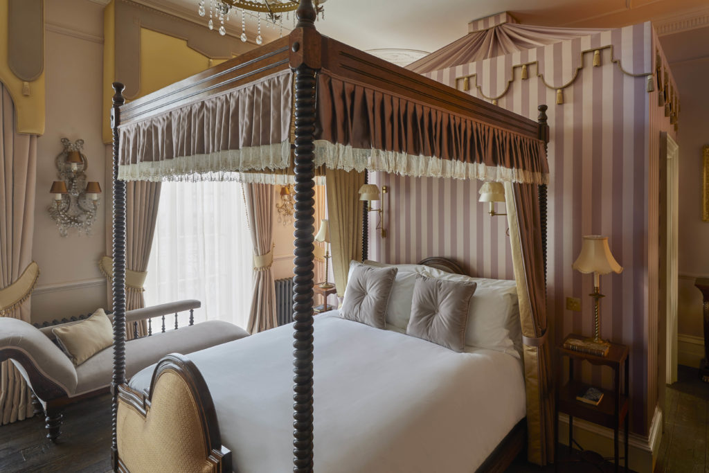 Henry's Town House Eliza bedroom with four poster bed