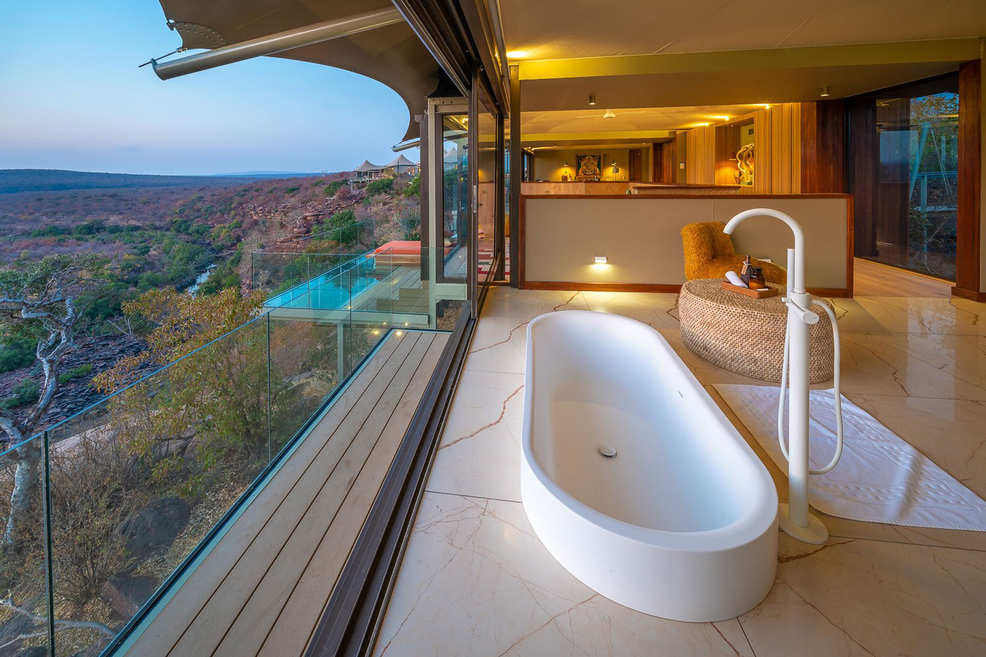 Lepogo Lodges