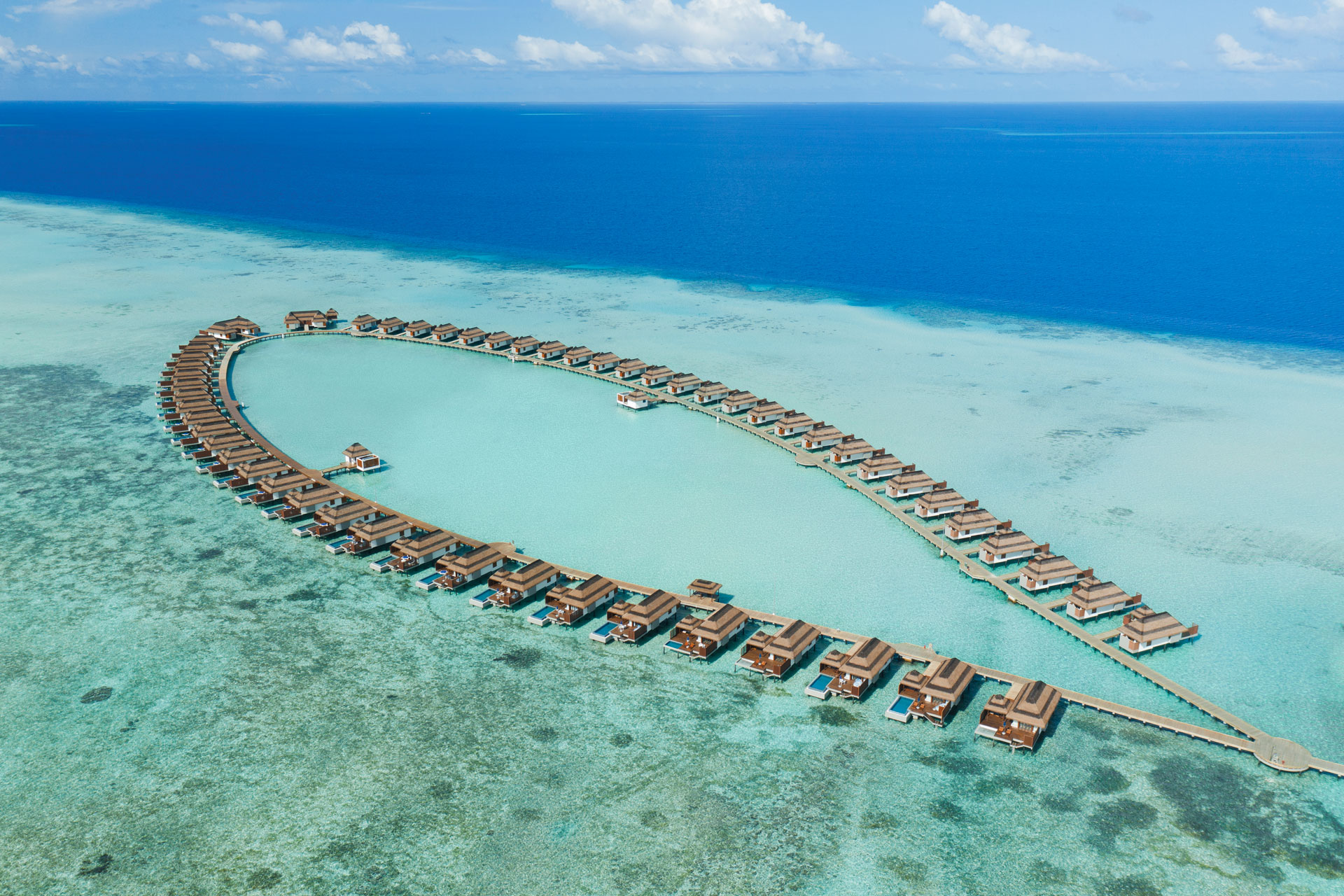 Pullman Maldives Maamutaa Aqua Villas