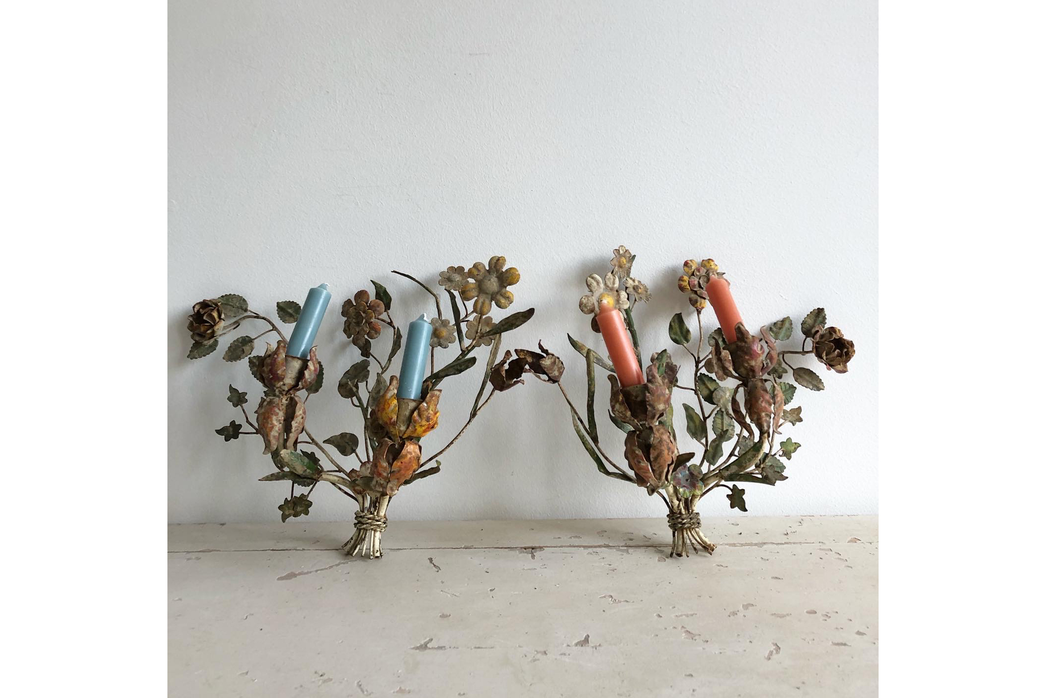 Flower metal wall sconces