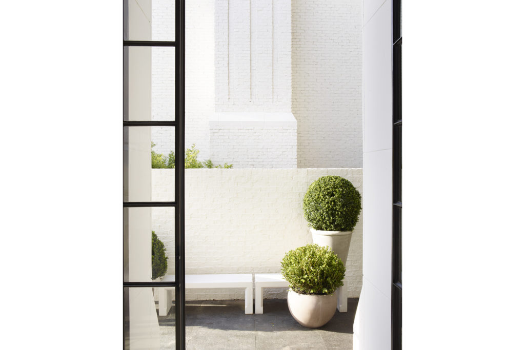 At Home With... Bobby McAlpine - Interiors