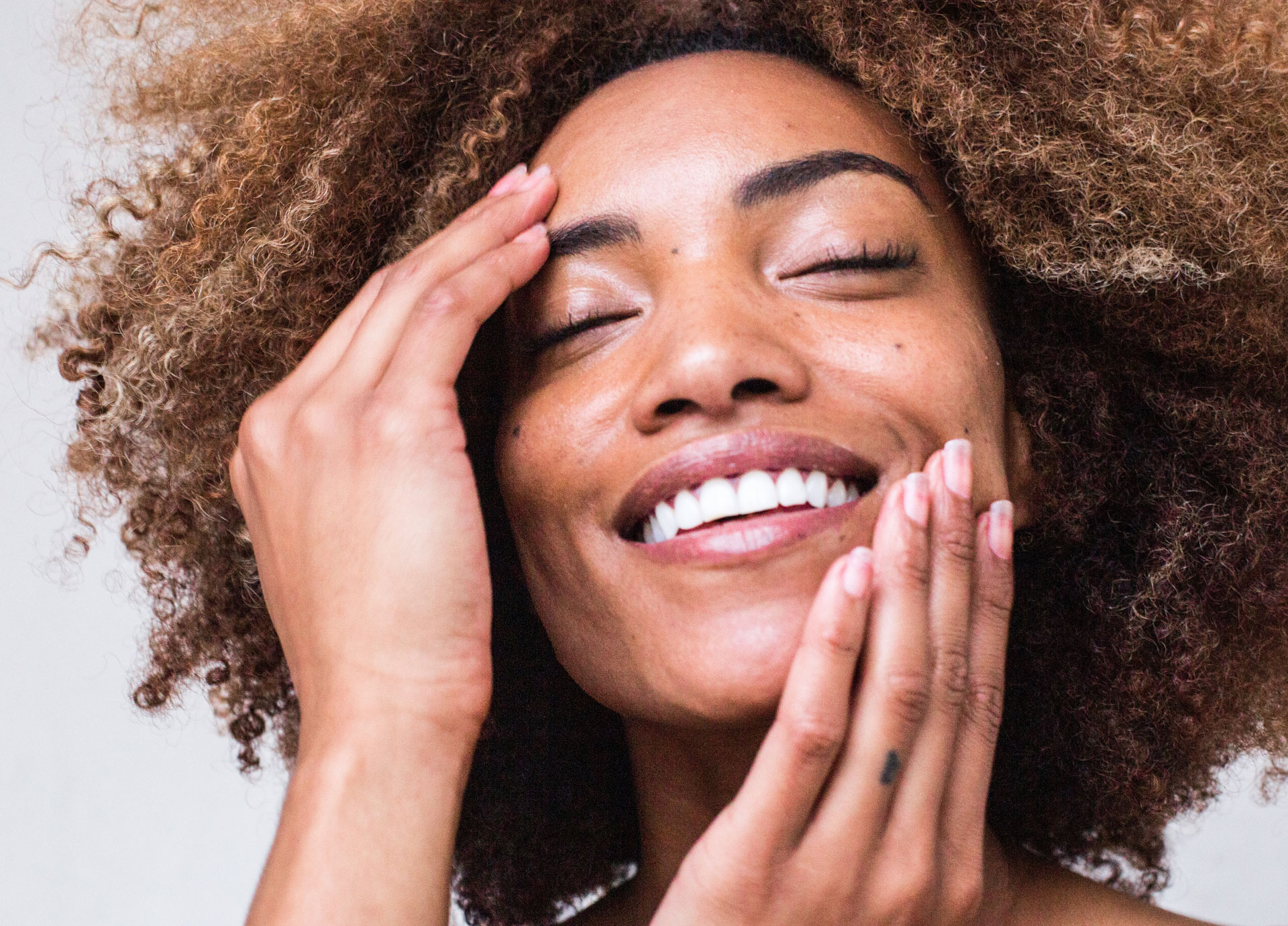 7 of the best hair skin and nail vitamins  MNT