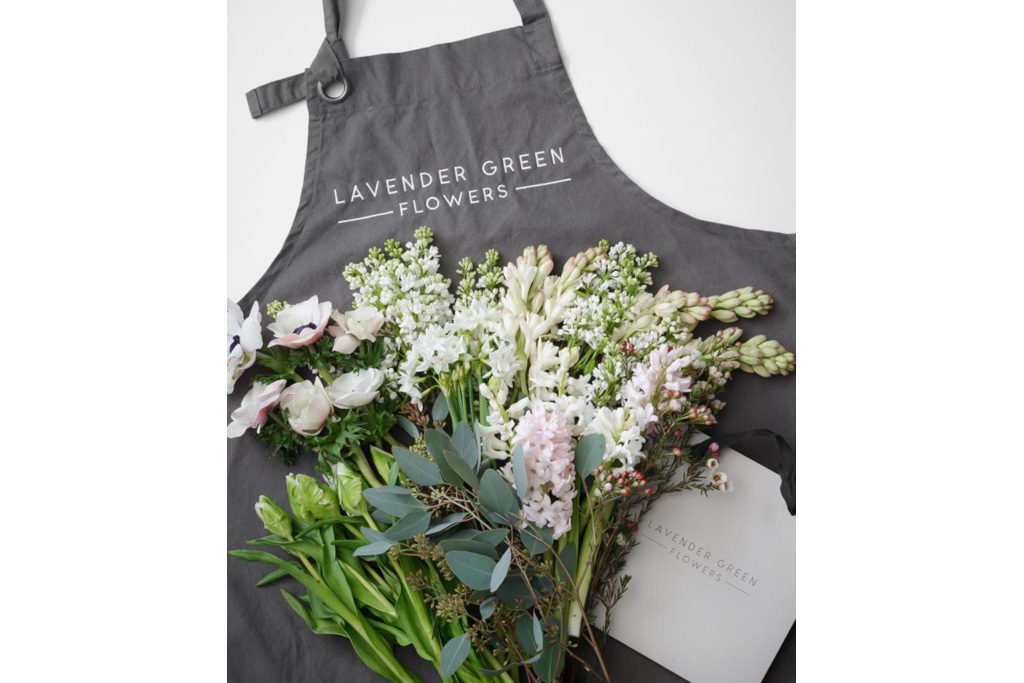 Bouquet on top of apron