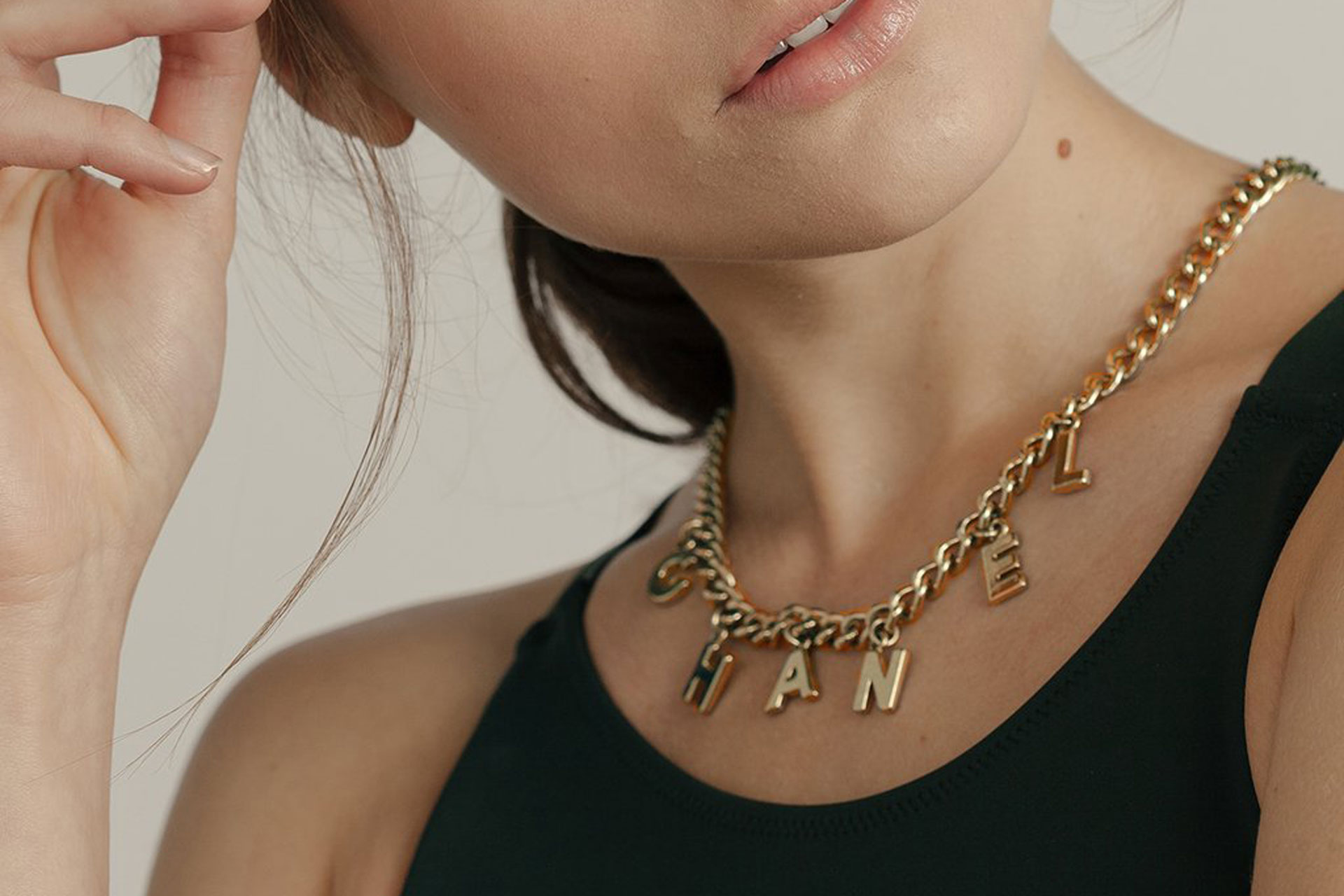 Susan Caplan vintage Chanel necklace