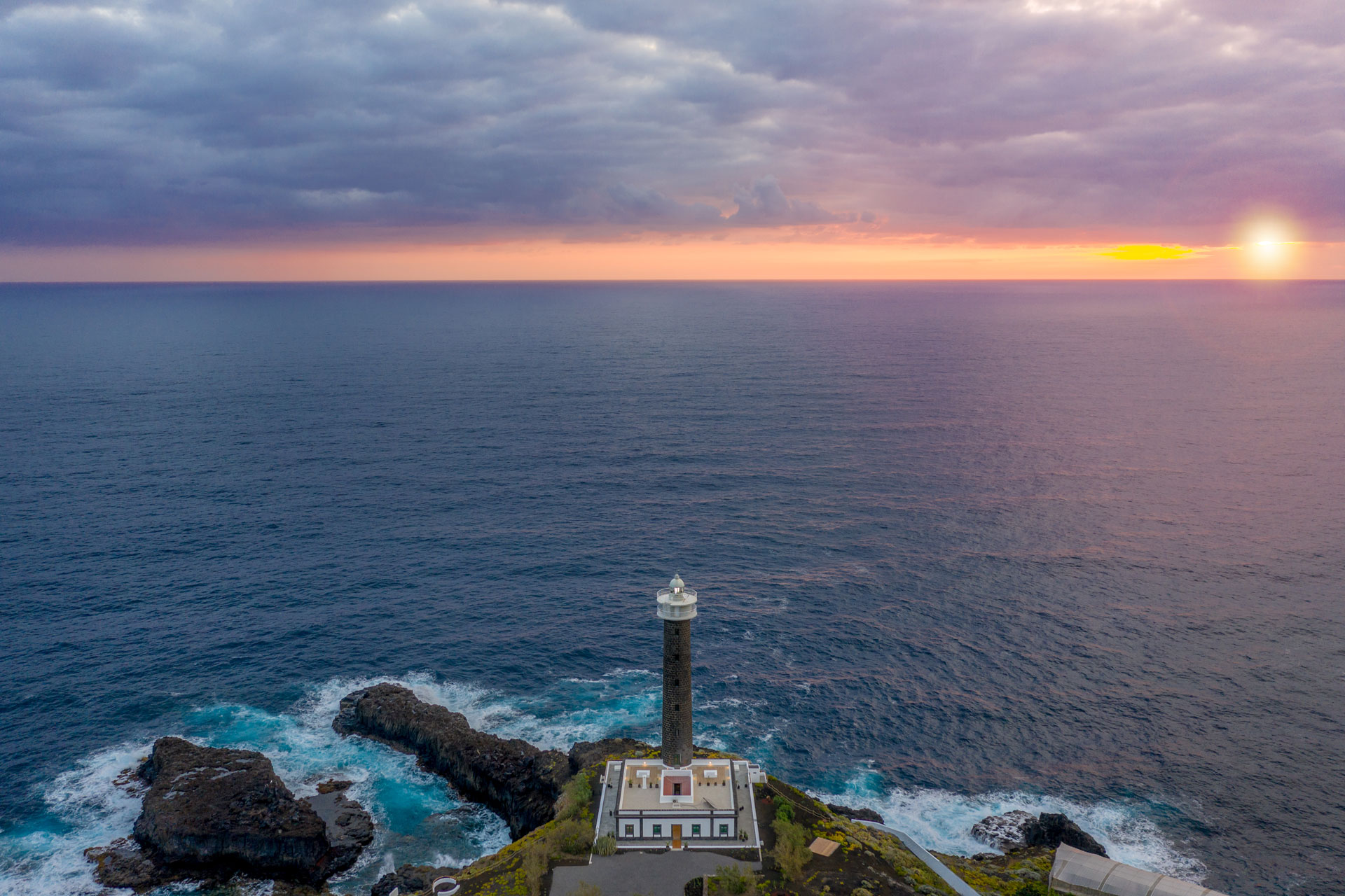 Lighthouse hideaway