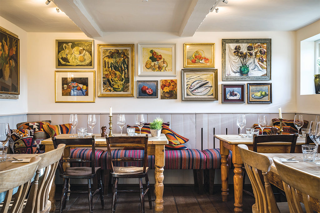 Horse & Groom