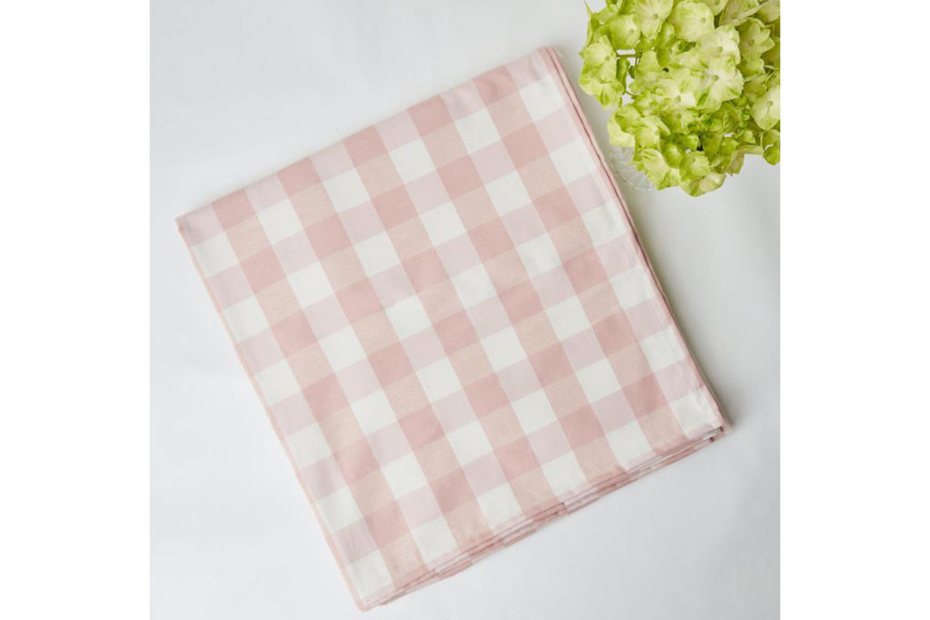 Mrs Alice gingham tablecloth