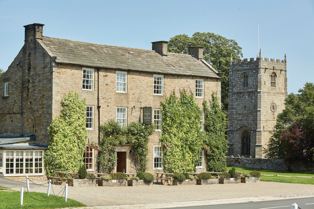 The Rose & Crown exterior