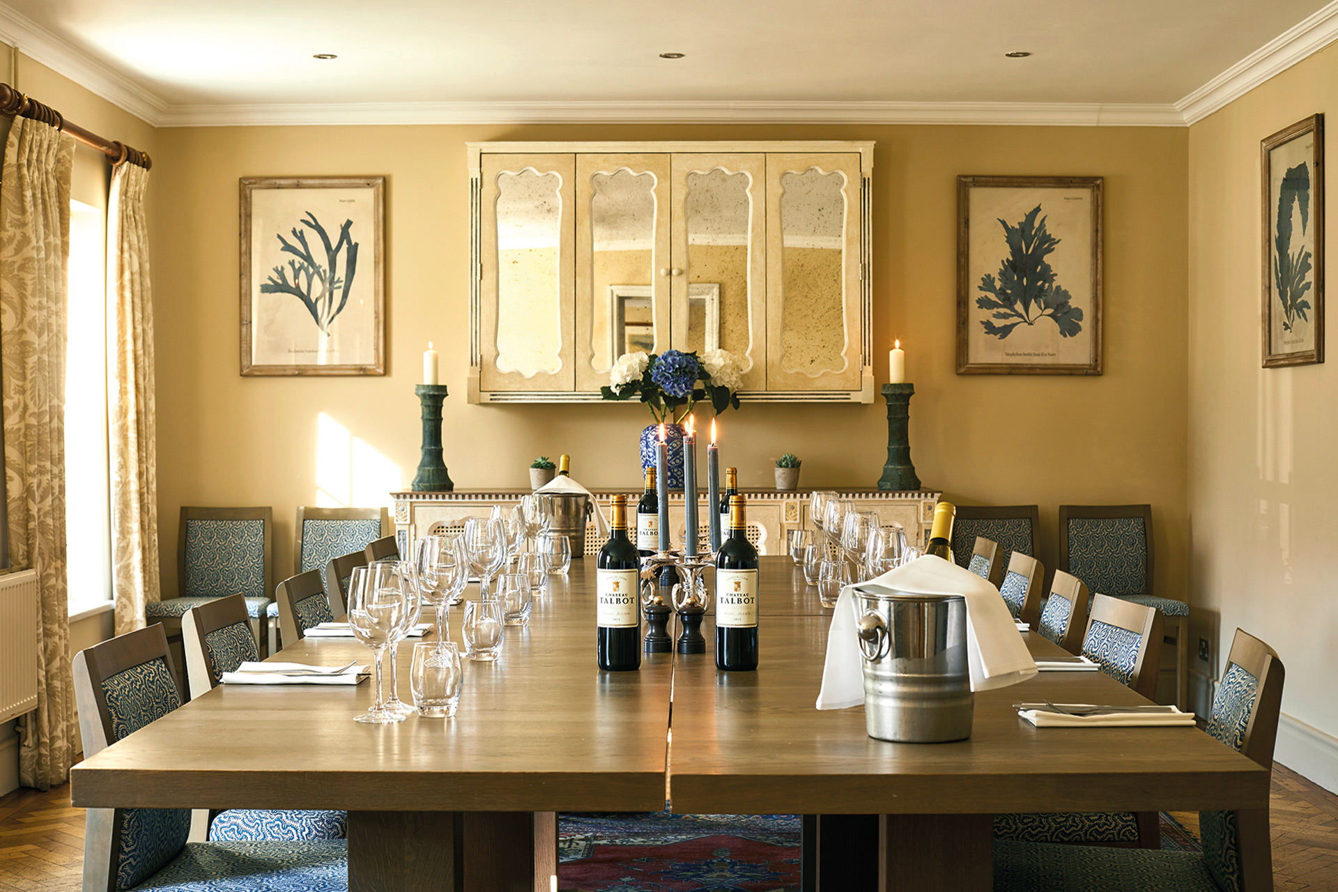 Dining room at the Royal Oak, Yattenden