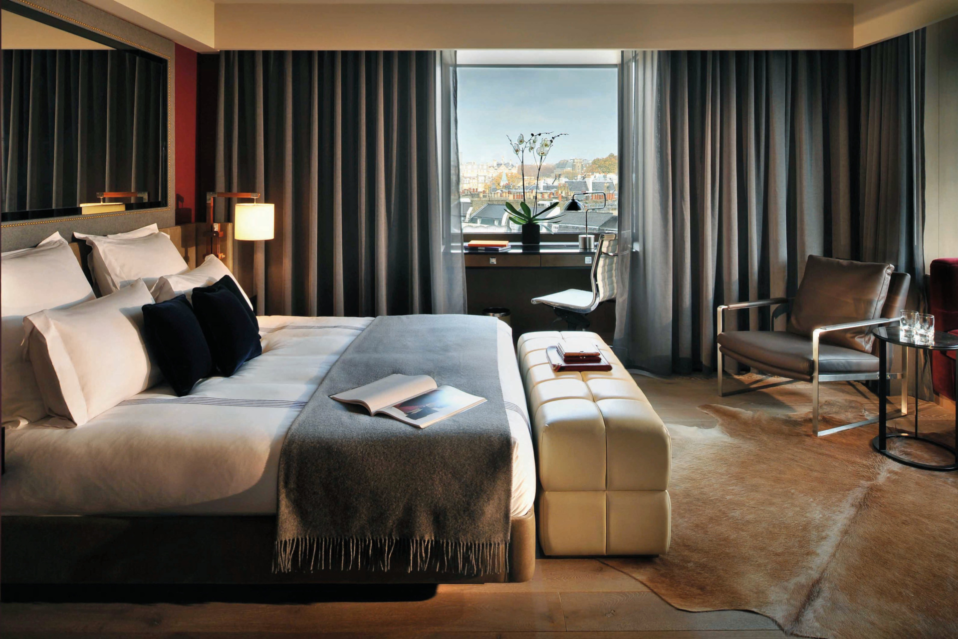 Hotel bedroom