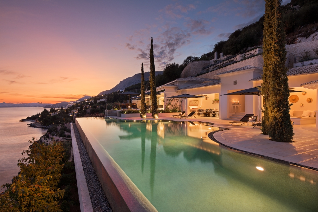 Ultima Corfu