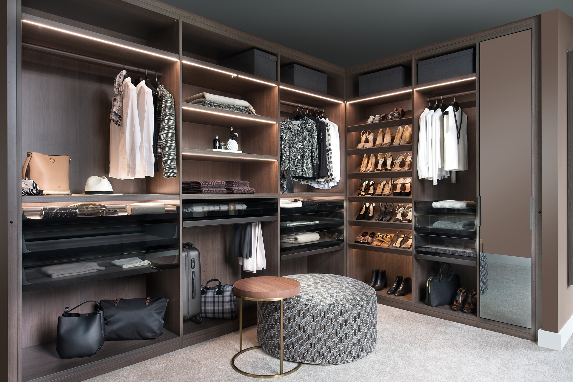 NeatSmith walk in wardrobe