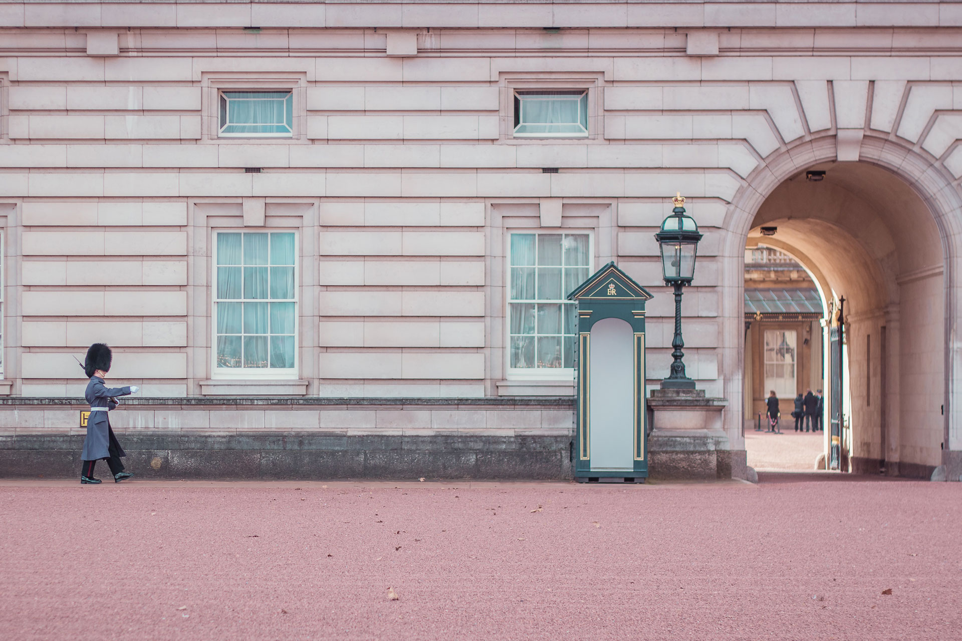 Royal Memoirs for Avid Anglophiles