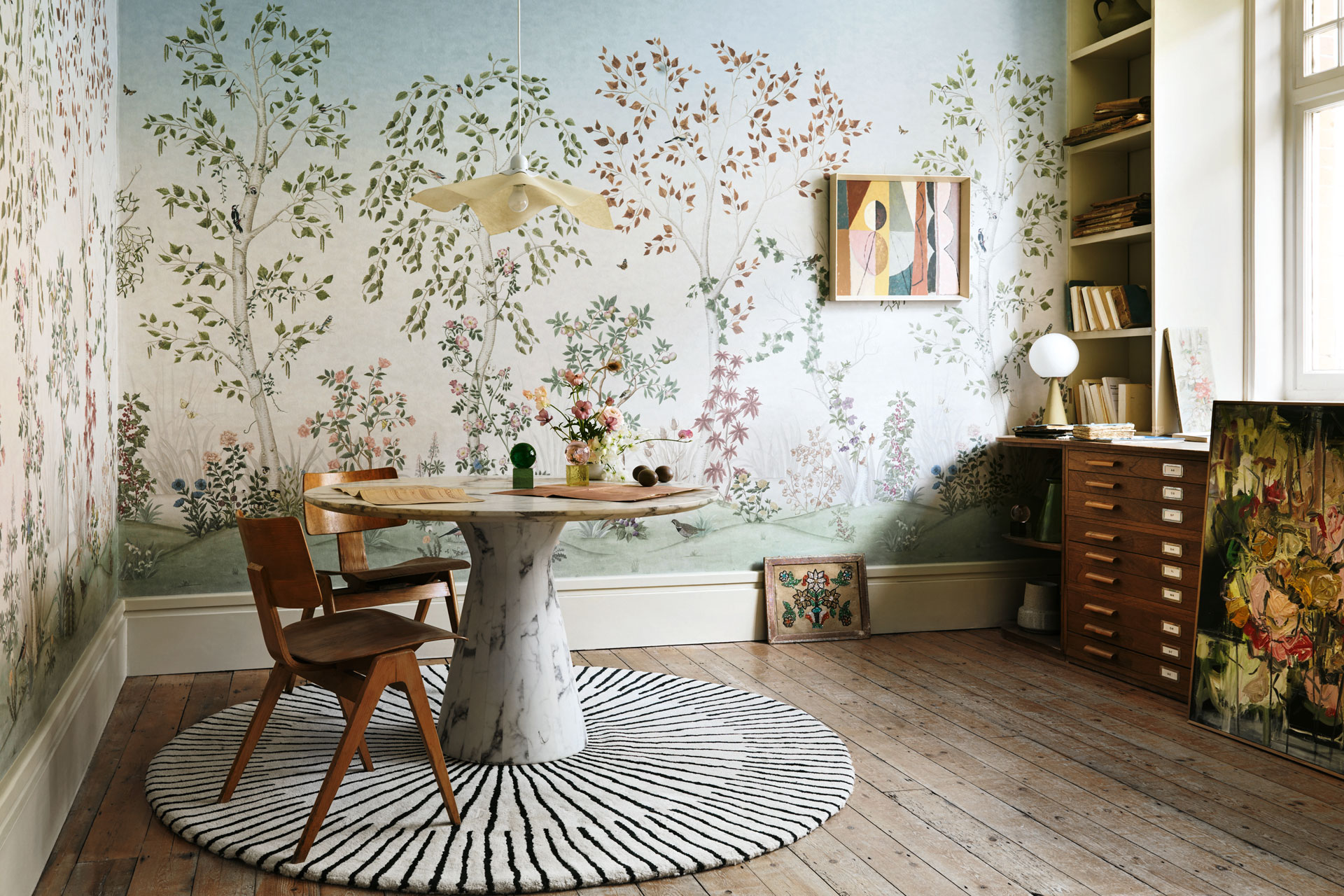 Cole & Son - interiors guide, fabrics, walls and floors