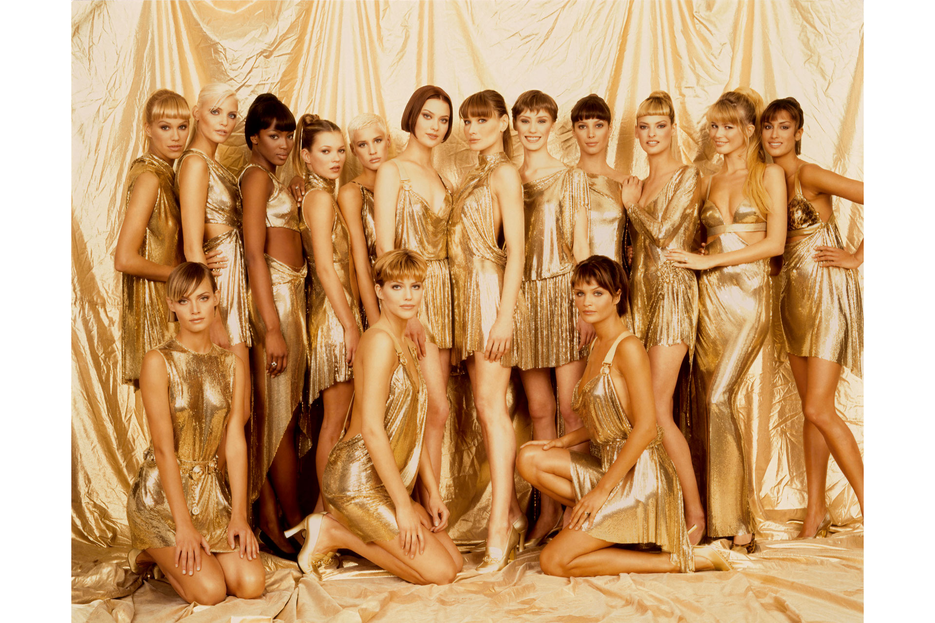 Doug Ordway, ‘Golden Girls’, backstage at Versace RTW Fall 1994. Image © Doug Ordway.