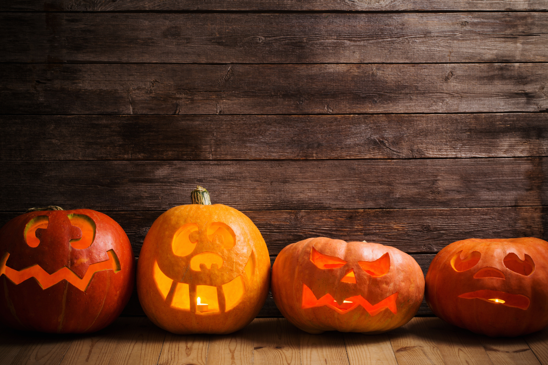 Pumpkin Carving: pumpkins on wooden background