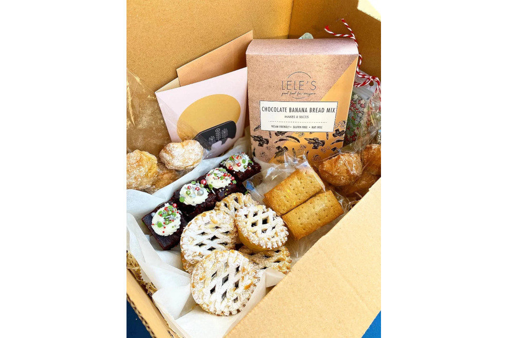 Lele's Christmas Hamper