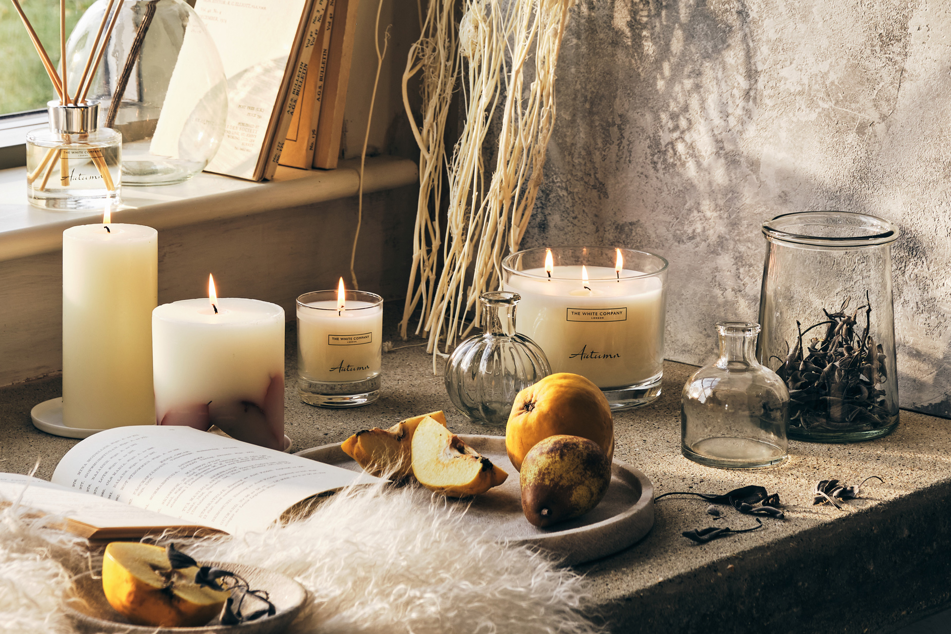 The White Company Autumn candle lifestyle