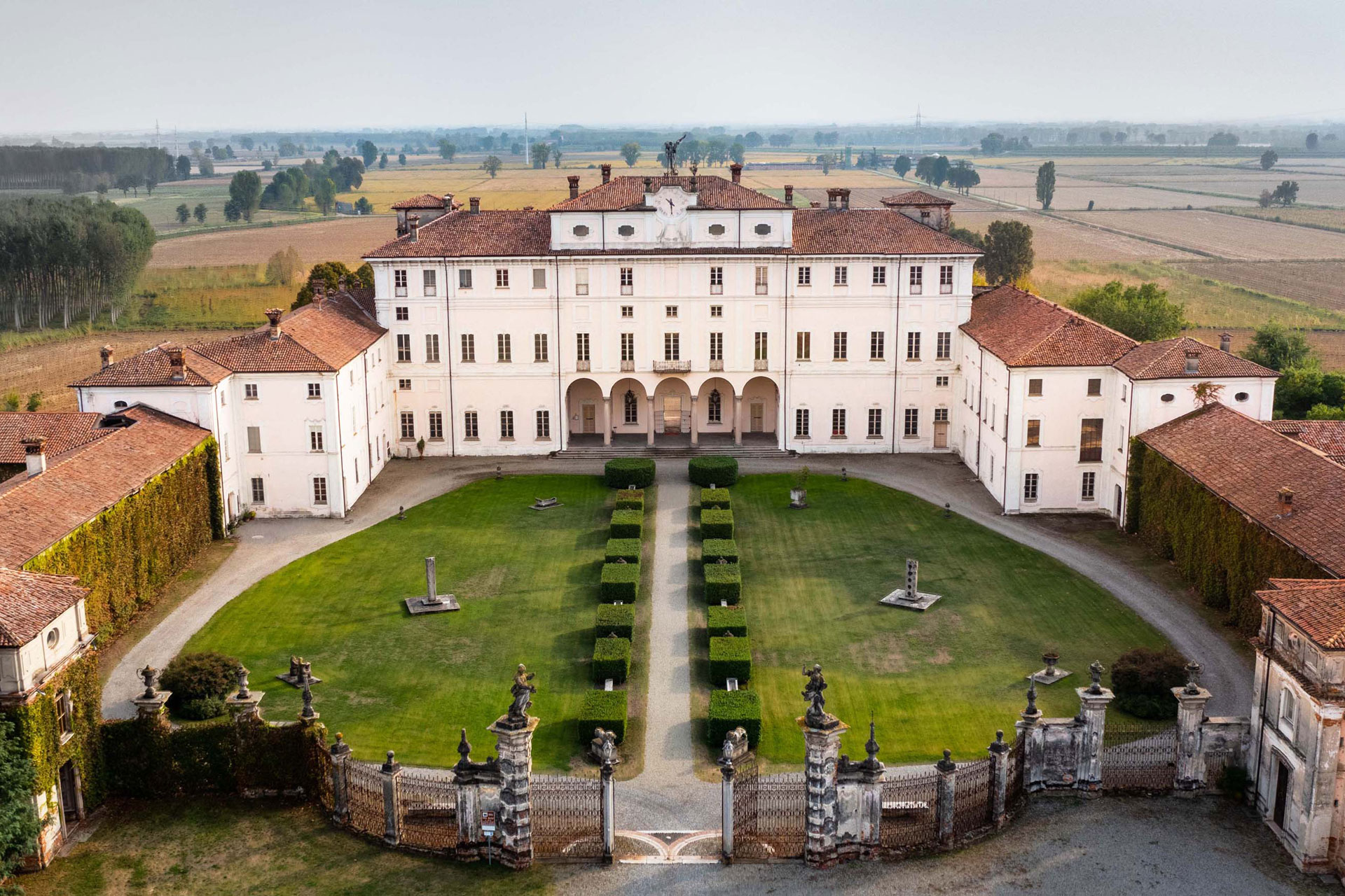 villa litta carini litta italy