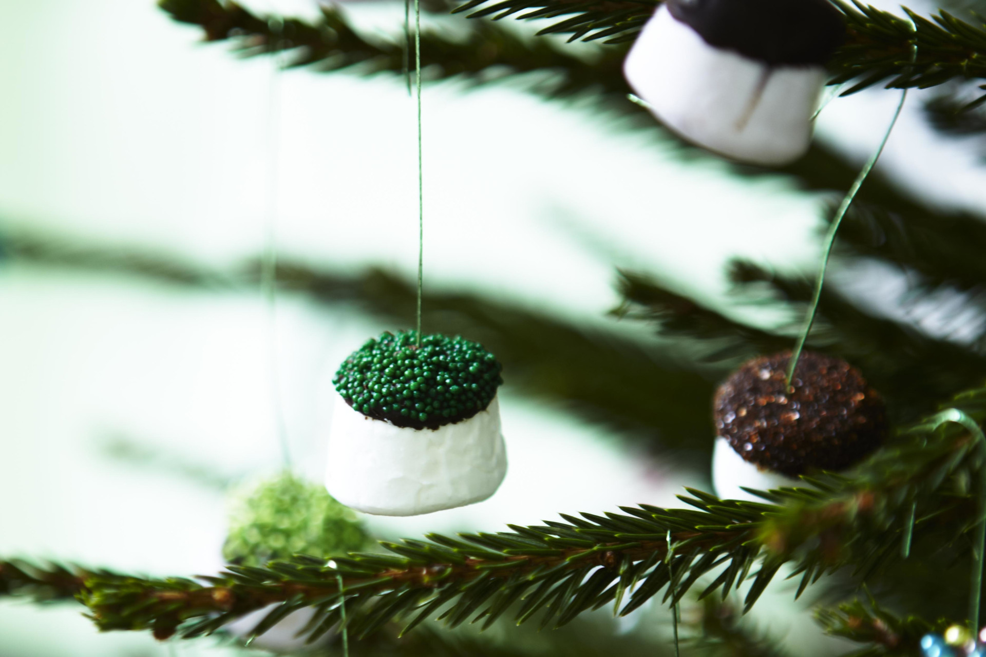 Marshmallow Baubles