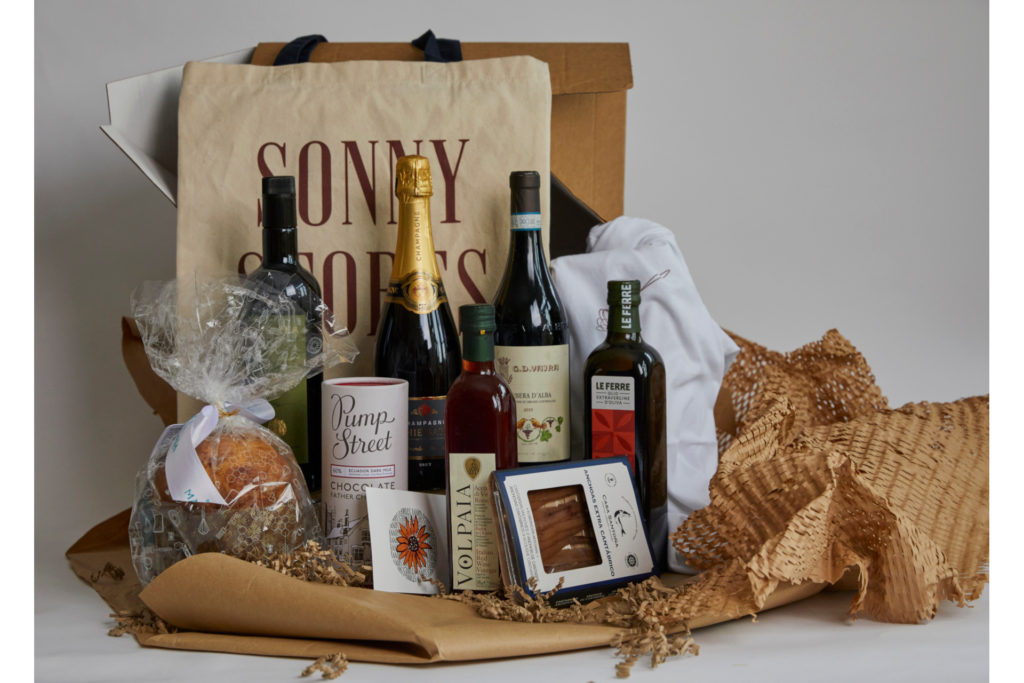 Sonny Stores Hampers