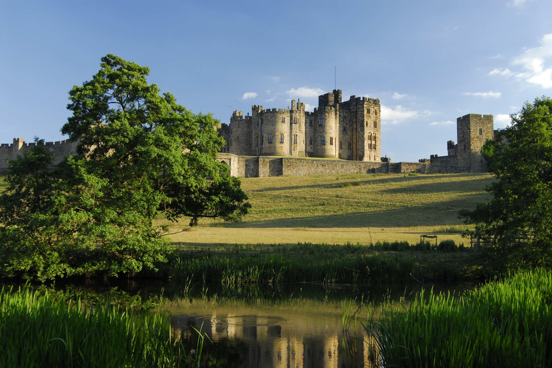 Harry Potter Filming Locations - Alnwick Castle