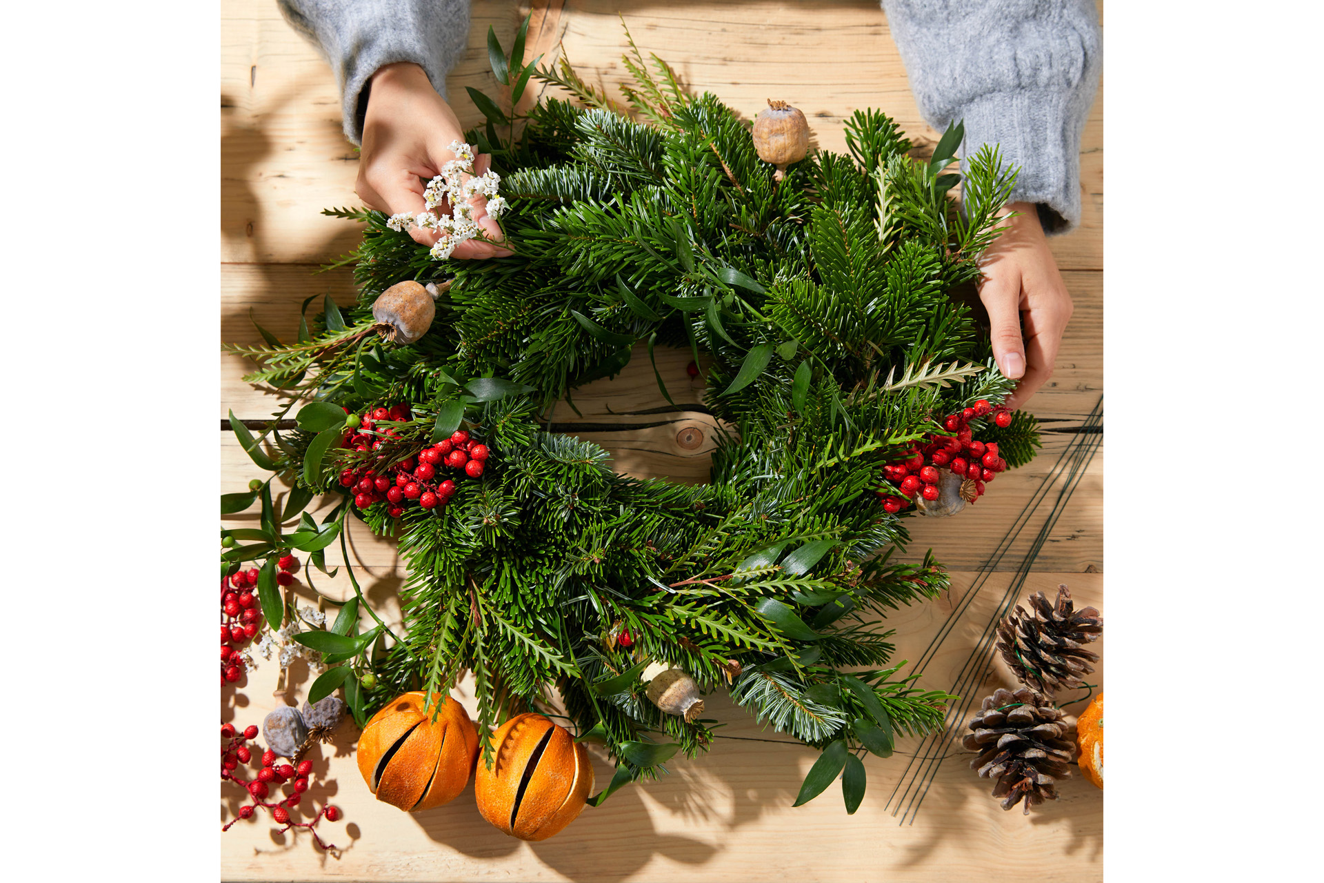 Bloom & Wild - The Christmas DIY wreath