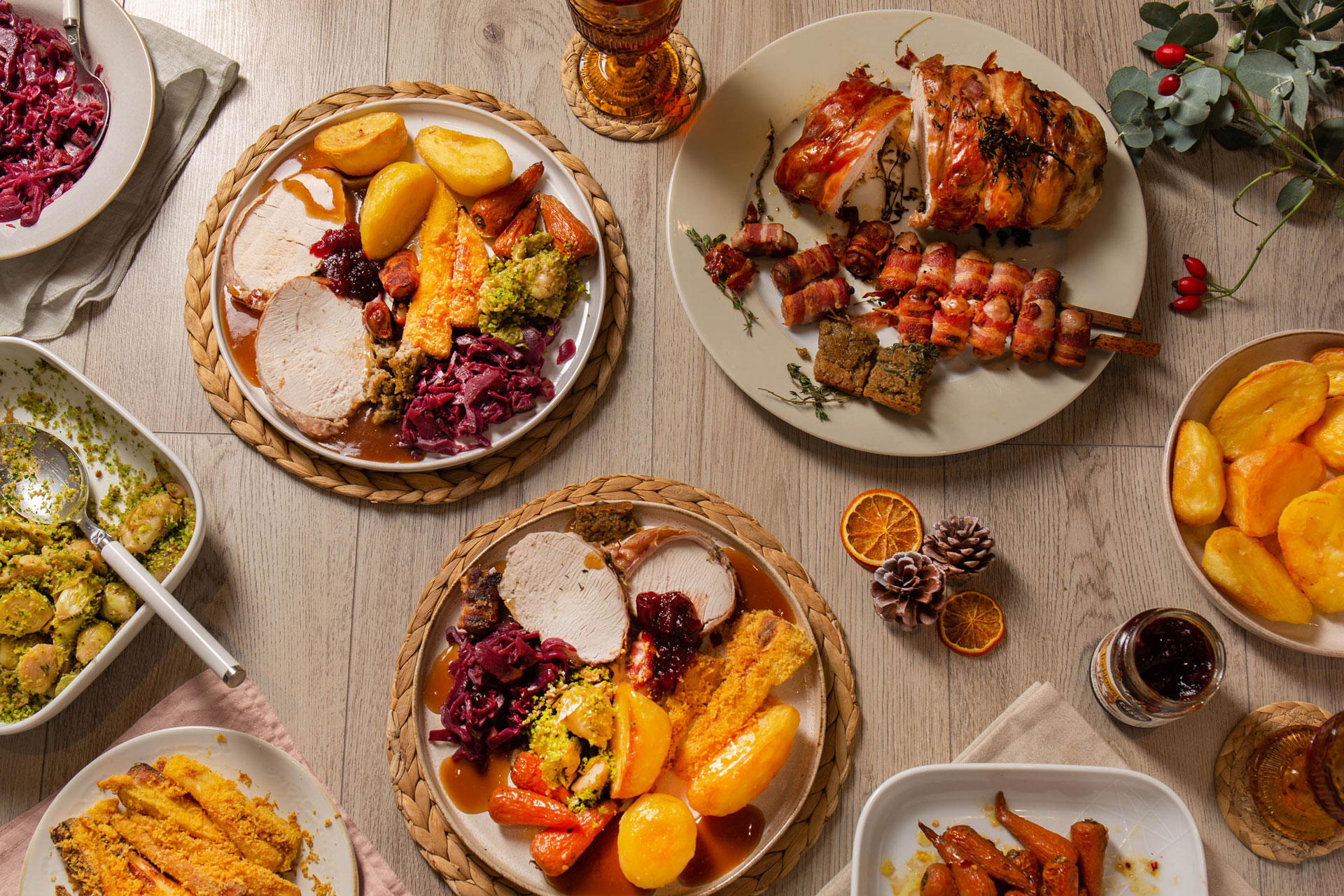 Christmas roast dinner by Steven Wallis