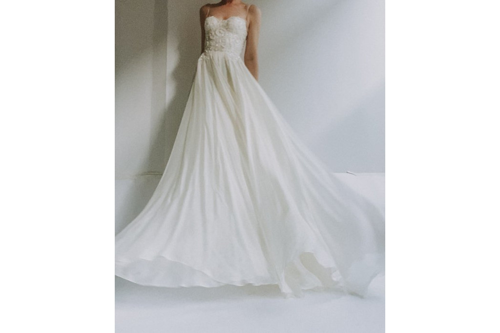 Model in white dress