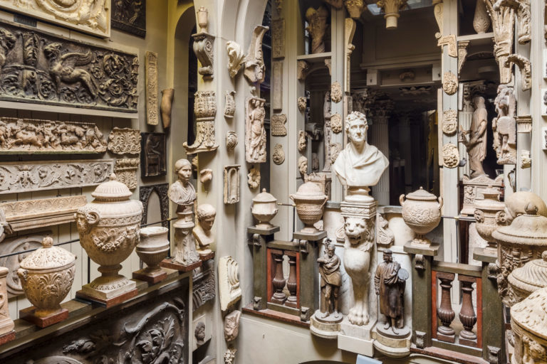 Expect a Hellenistic Revival for 2022 Interiors
