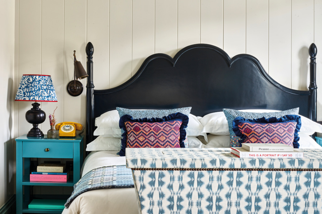 beaverbrook townhouse hotel bedroom