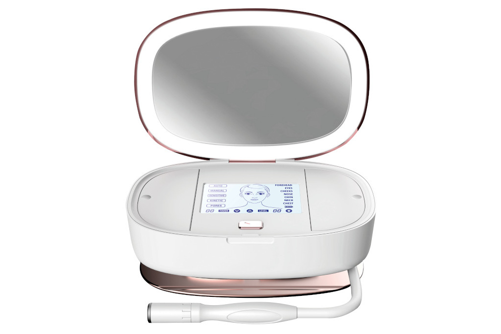 white and pink trophy skin microderm MD palette