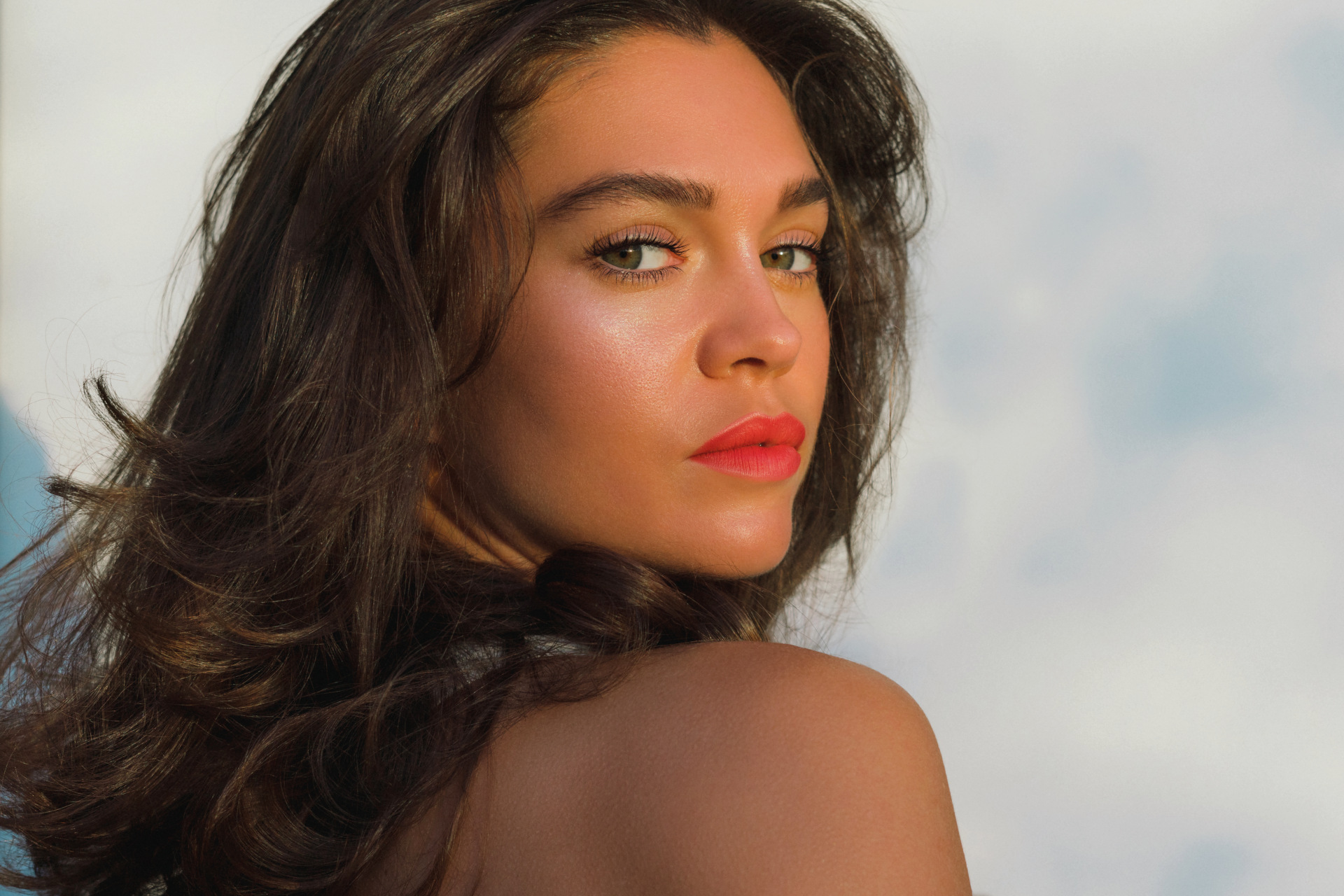 Sabrina Bartlett On Wellness and Beauty Tips
