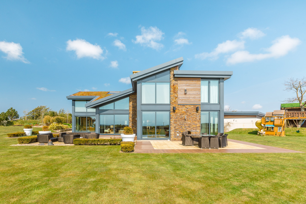 eco friendly house