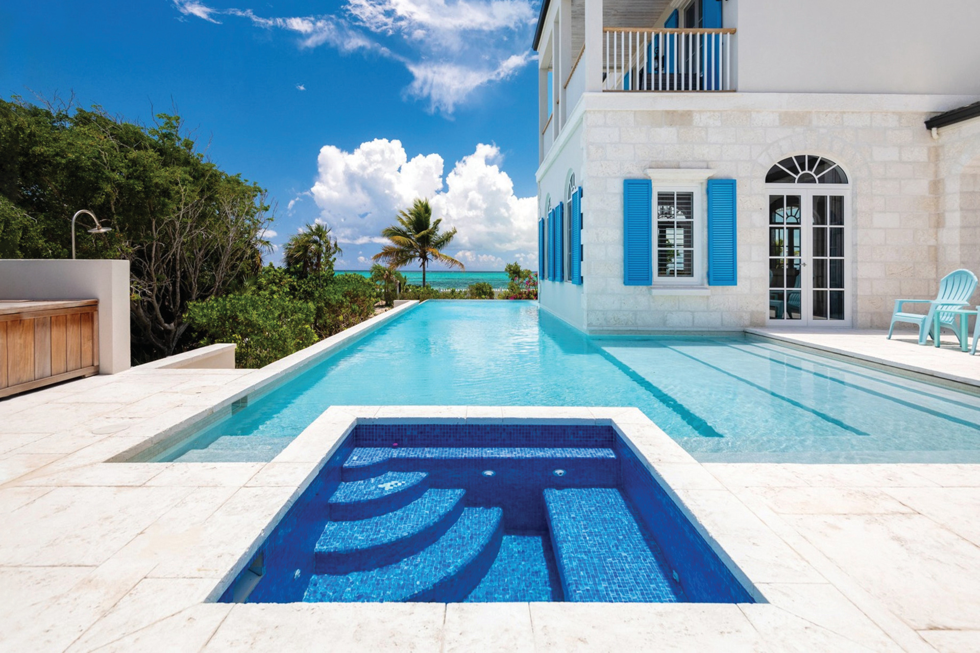 Pool villa