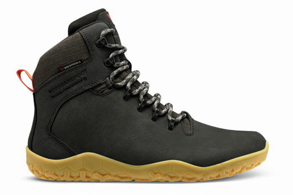 Vivobarefoot. Tracker II FG walking boots