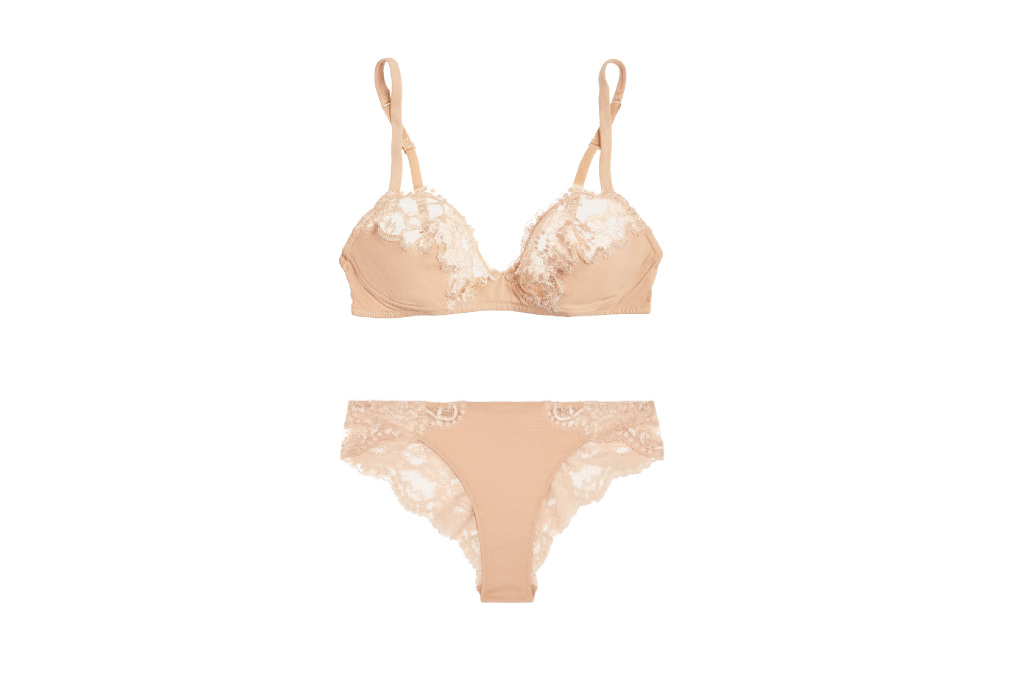 Nude and beige underwear set