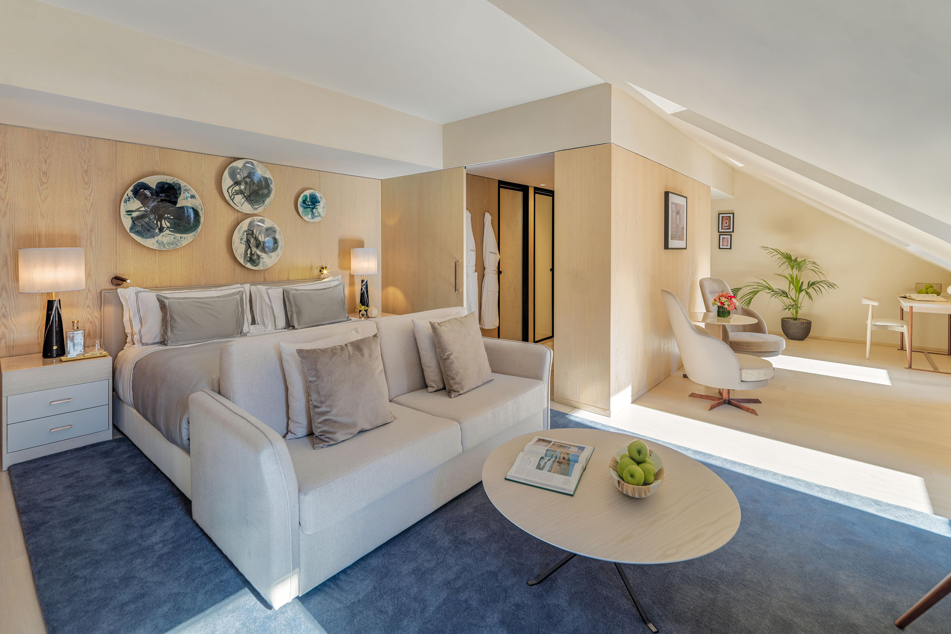 Suite at The One Palácio da Anunciada