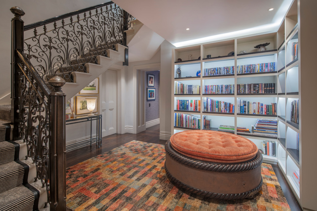 Cambridge Gate, St John's Wood, London library