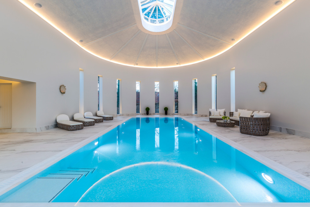 indoor palatial luxurious swimming pool 