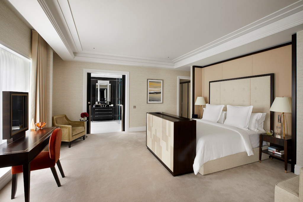 Four Seasons Master Bedroom