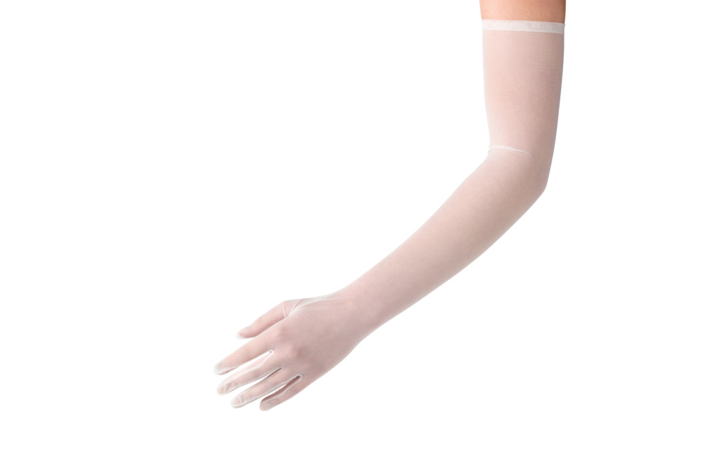 Cornelia James Lucrezia White Tulle Opera Glove with Mousquetaire