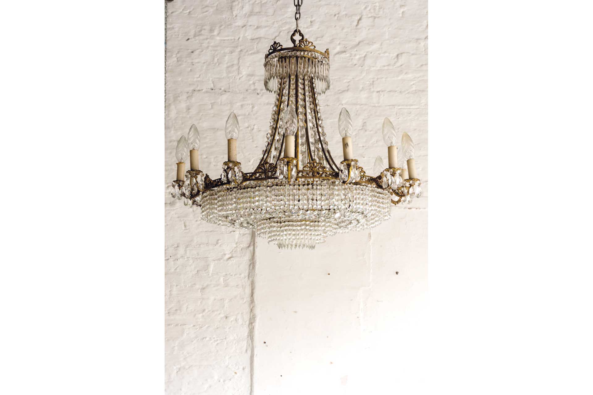 Retrouvius crystal chandelier