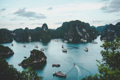 Hạ Long, Vietnam, photo by Ammie Ngo on Unsplash