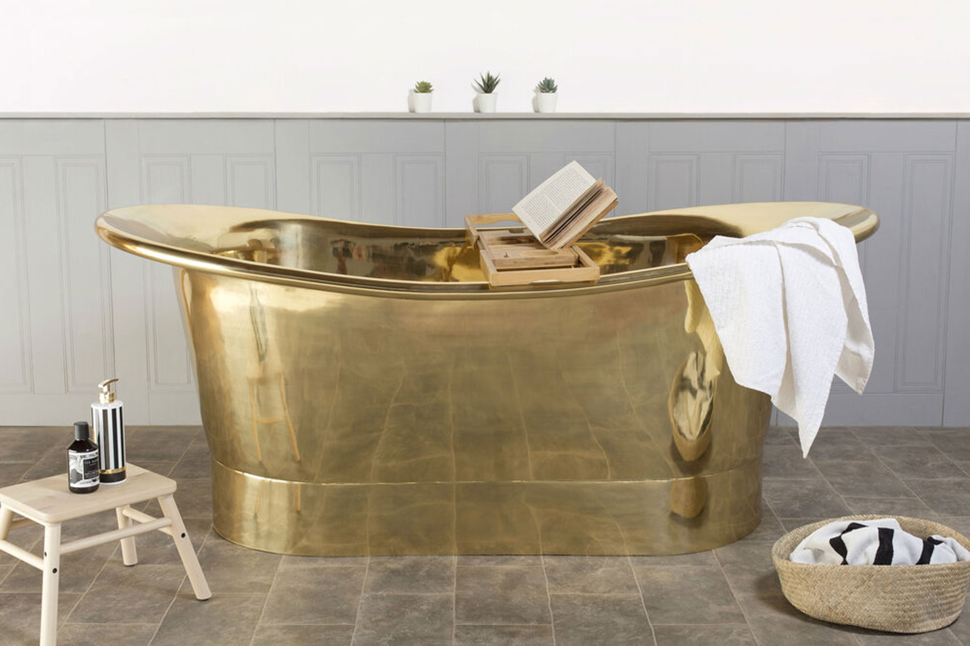 The Most Luxurious Baths In The World Interiors 2022