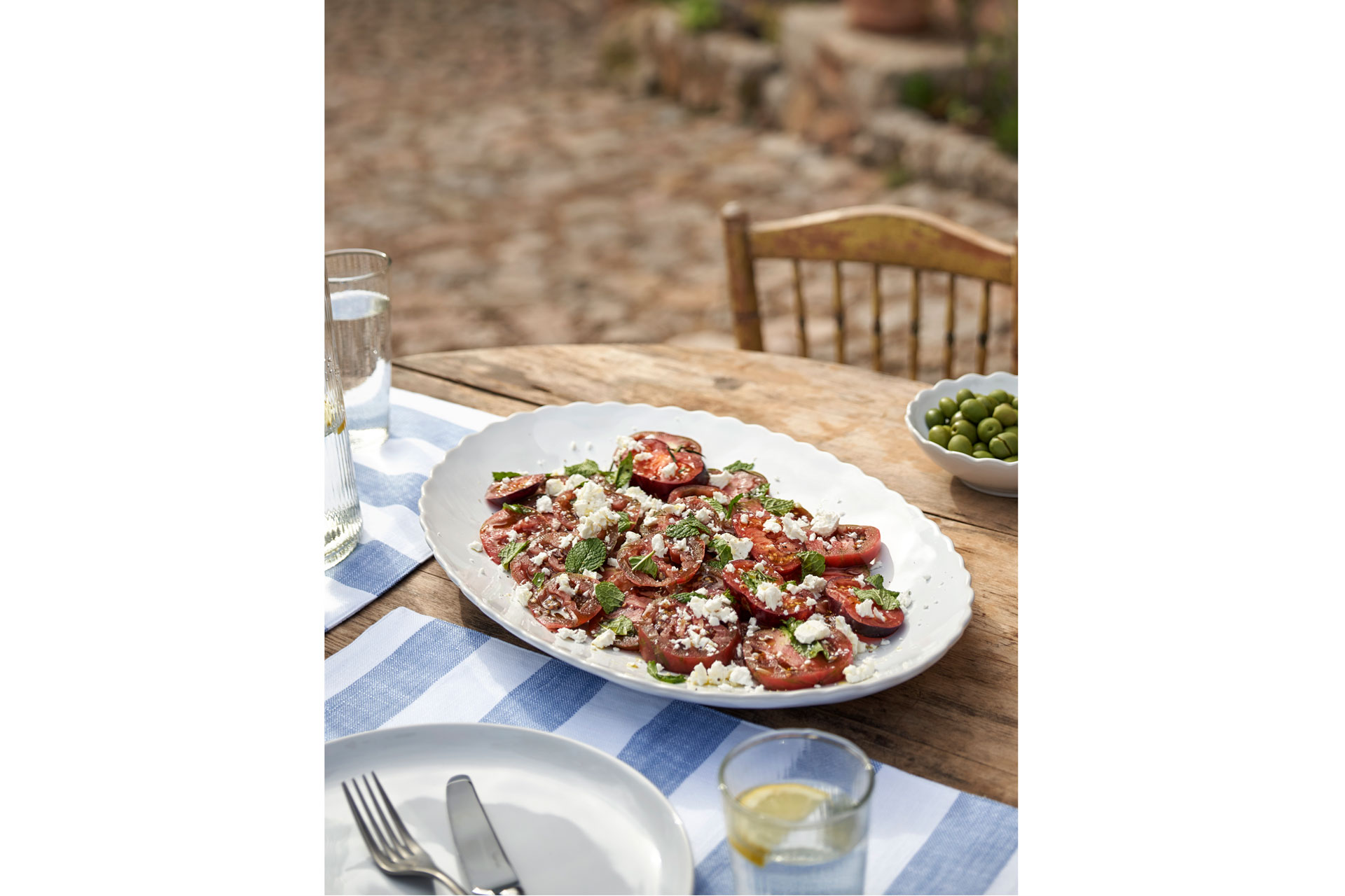 al fresco dining by The White Company