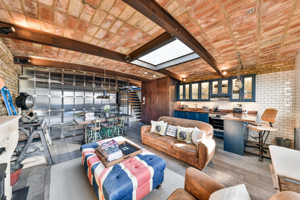 109 Belgrave Road, Pimlico, London warehouse new york style apartment