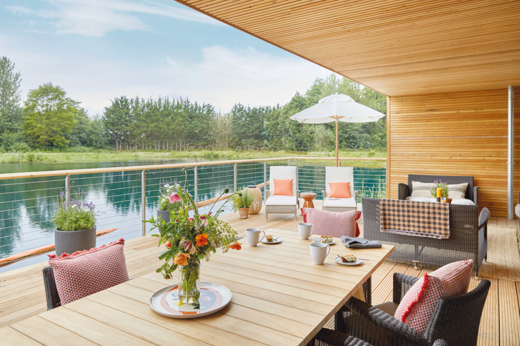 The Lakes by Yoo hotel apartment terrace
